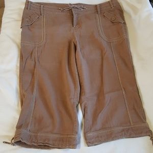 Plus size light brown linen cargo capris